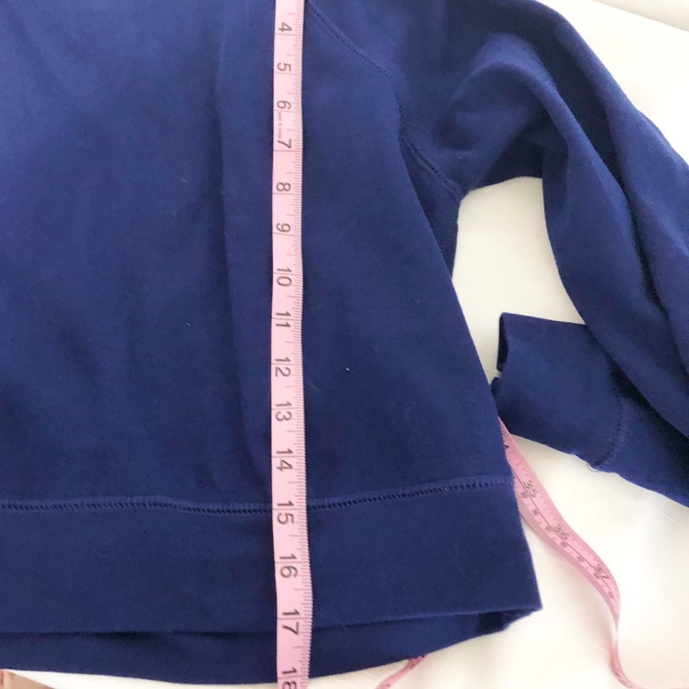 Forever 21 royal blue cropped sweatshirt - Picture 2 of 5